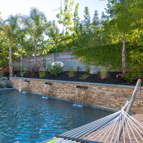 Poolside water feature