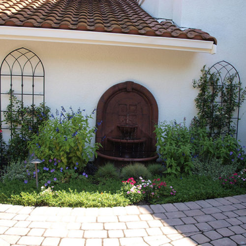 Flat back concrete water feature