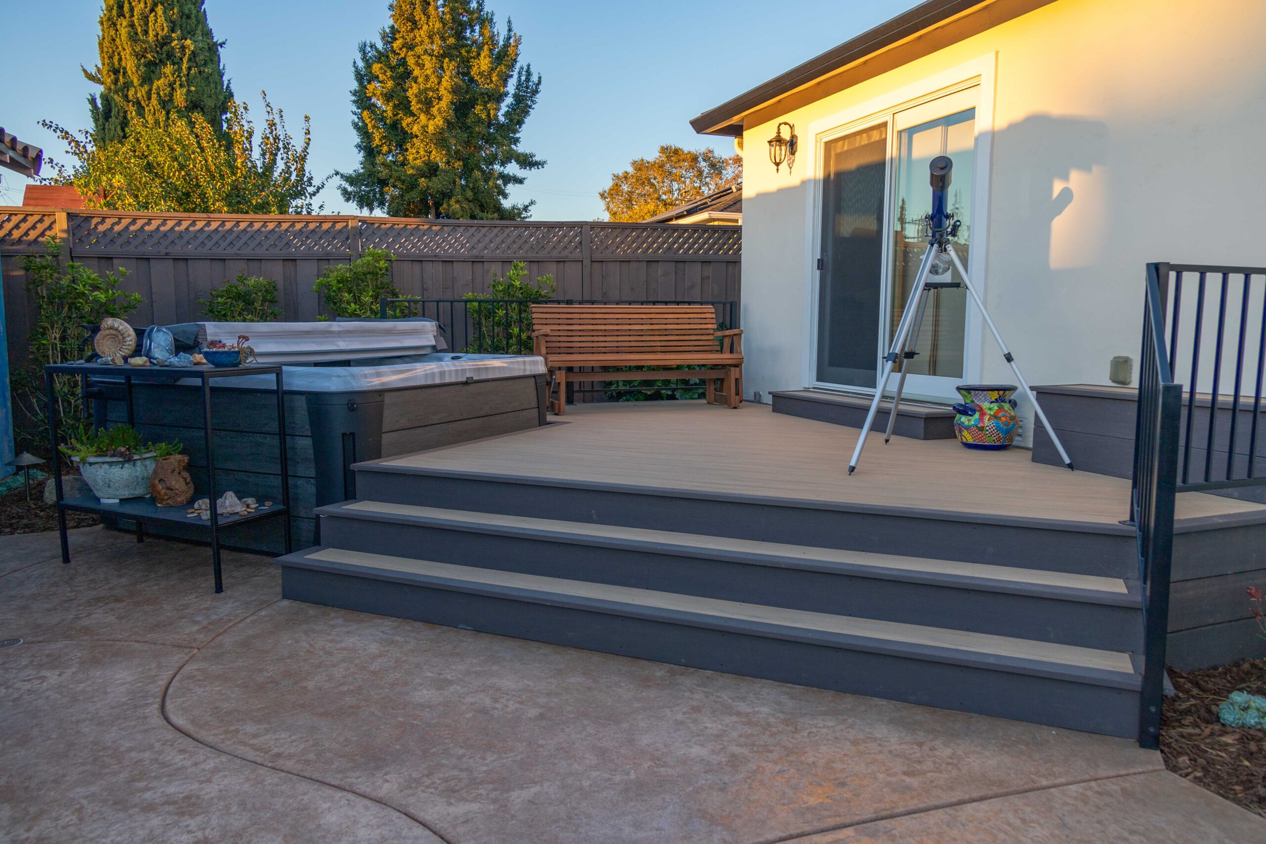 Timber Tech, Main color Weathered Teak wide planks, Edge is Dark Hickory narrow width.